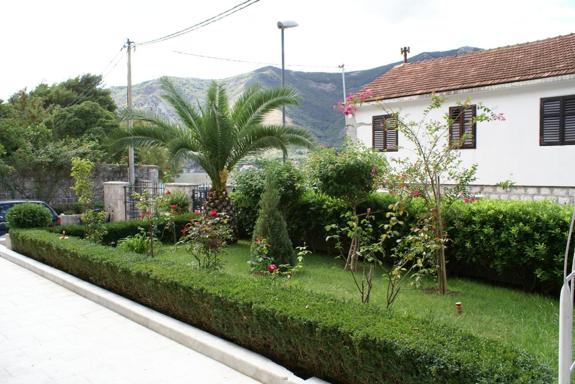 Apartments Radulovic Kotor Exterior photo